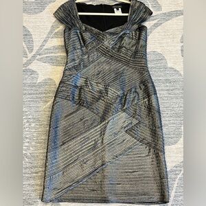 Tadashi Shoji Pewter Silver Metallic Sleeveless Sheath Dress Women’s Size L